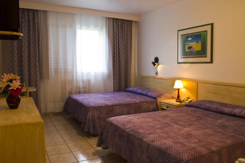 Wembley Inn Hotel Ubatuba Esterno foto